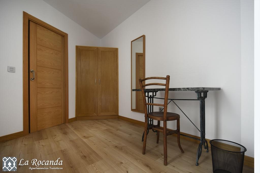 Apartamentos La Rocanda Coca Bagian luar foto